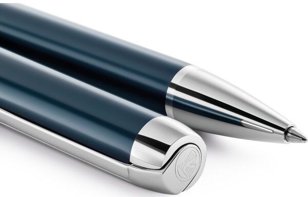 Pelikan Pura Kuglepen, Petrol