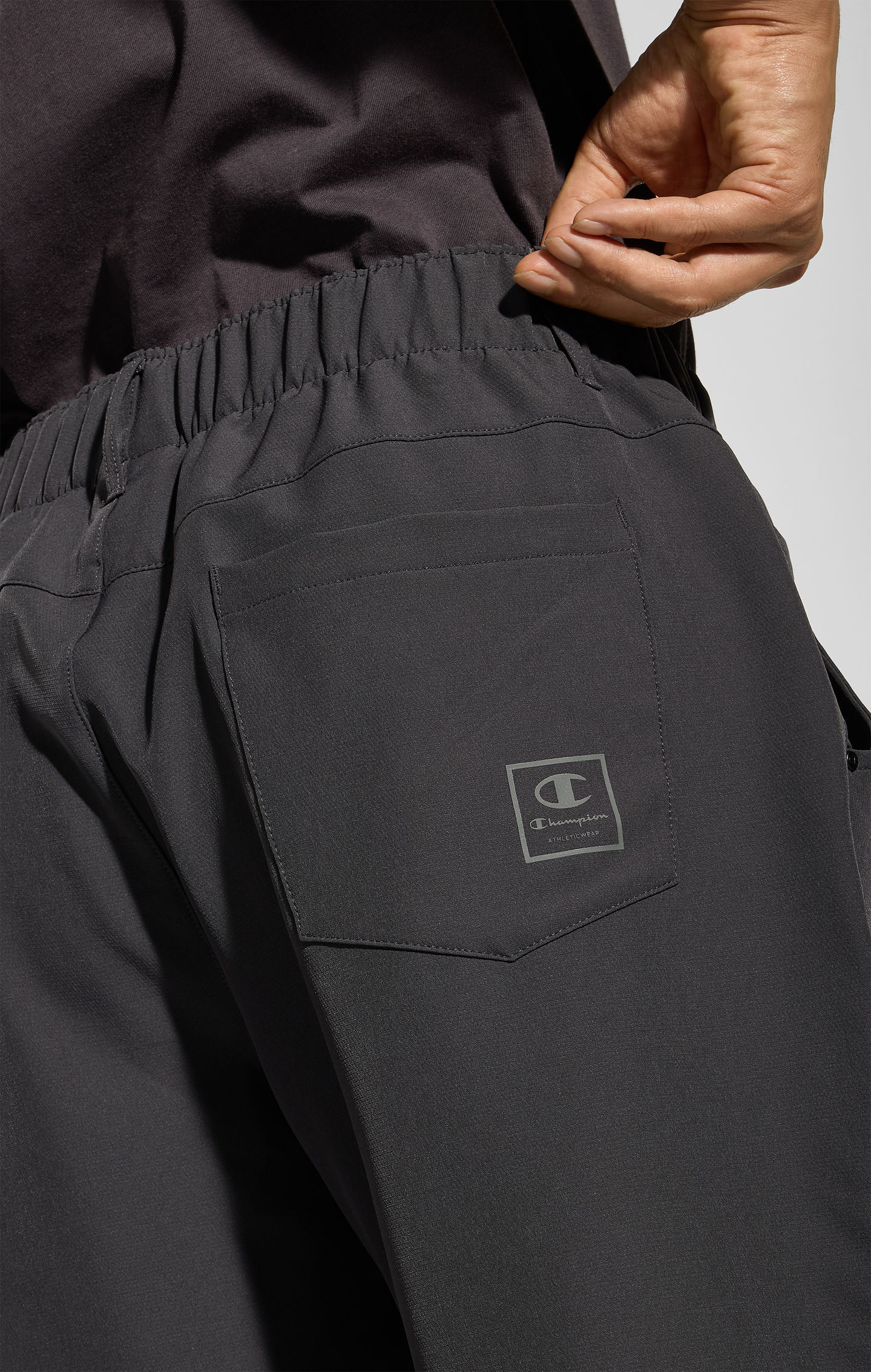 Stoffhose CHAMPION "Pants", Herren, Gr. XXL (60/62), N-Gr, grau (pha), Obermaterial: 92% Polyester, 8% Elasthan, Hosen Stoffhose, sportlicher Stil, Stoffhose, aus Polyester und Elasthan pha XXL (60/62), N-Gr