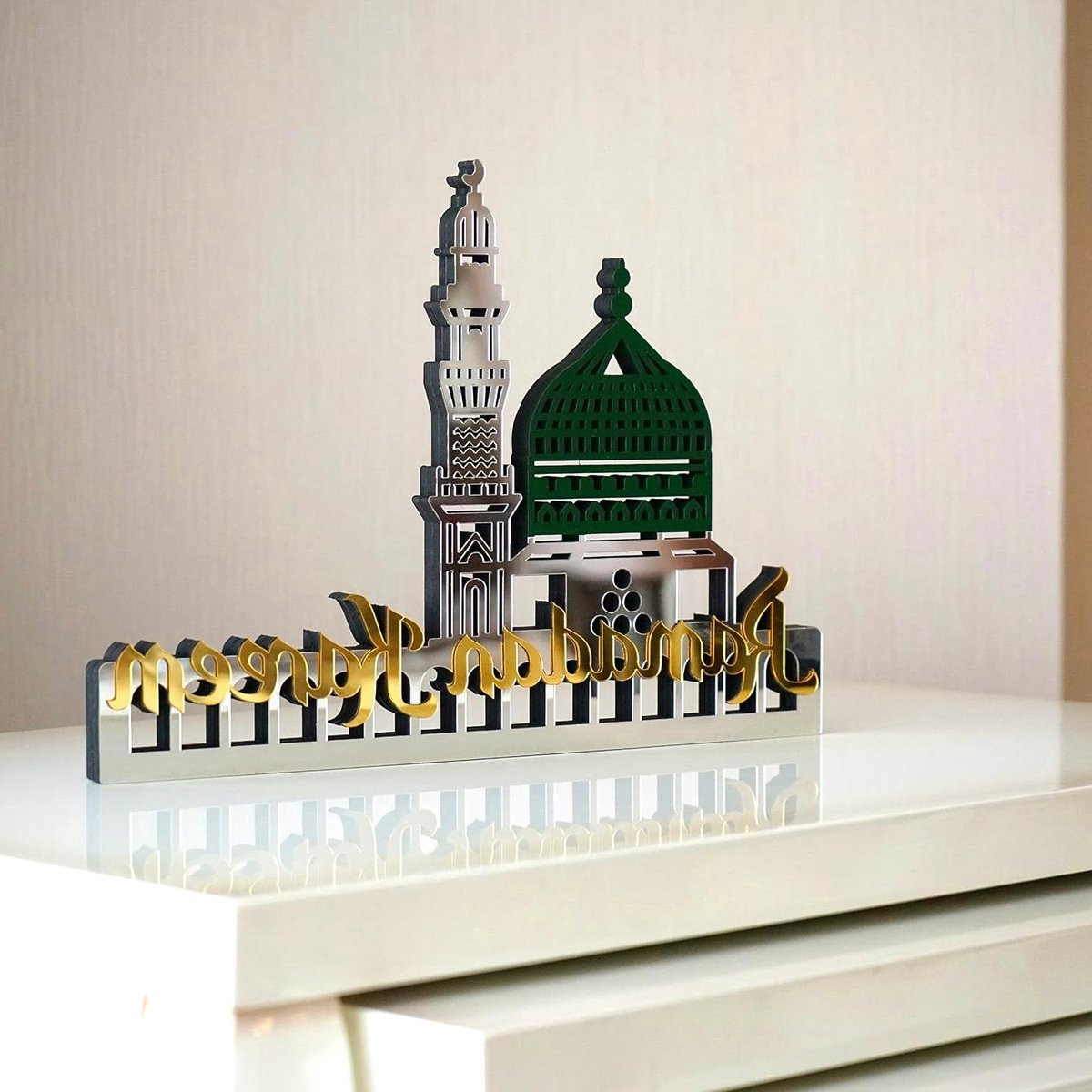 Zilveren Islamitische Tafeldecoratie Moskee Decoratie voor Ramadan Handgemaakt Acryl MDF B: 32 cm, H: 23 cm