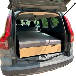 Moonbox Slim Campingbox für Kombis, SUVs und Vans ink. 3-teiliger Schlafauflage, Spülausrüstung und Gaskocher 173-190 x 91 x 23-44,5 cm