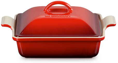 Le Creuset Cerise Stoneware 23cm Heritage Square Dish with Lid