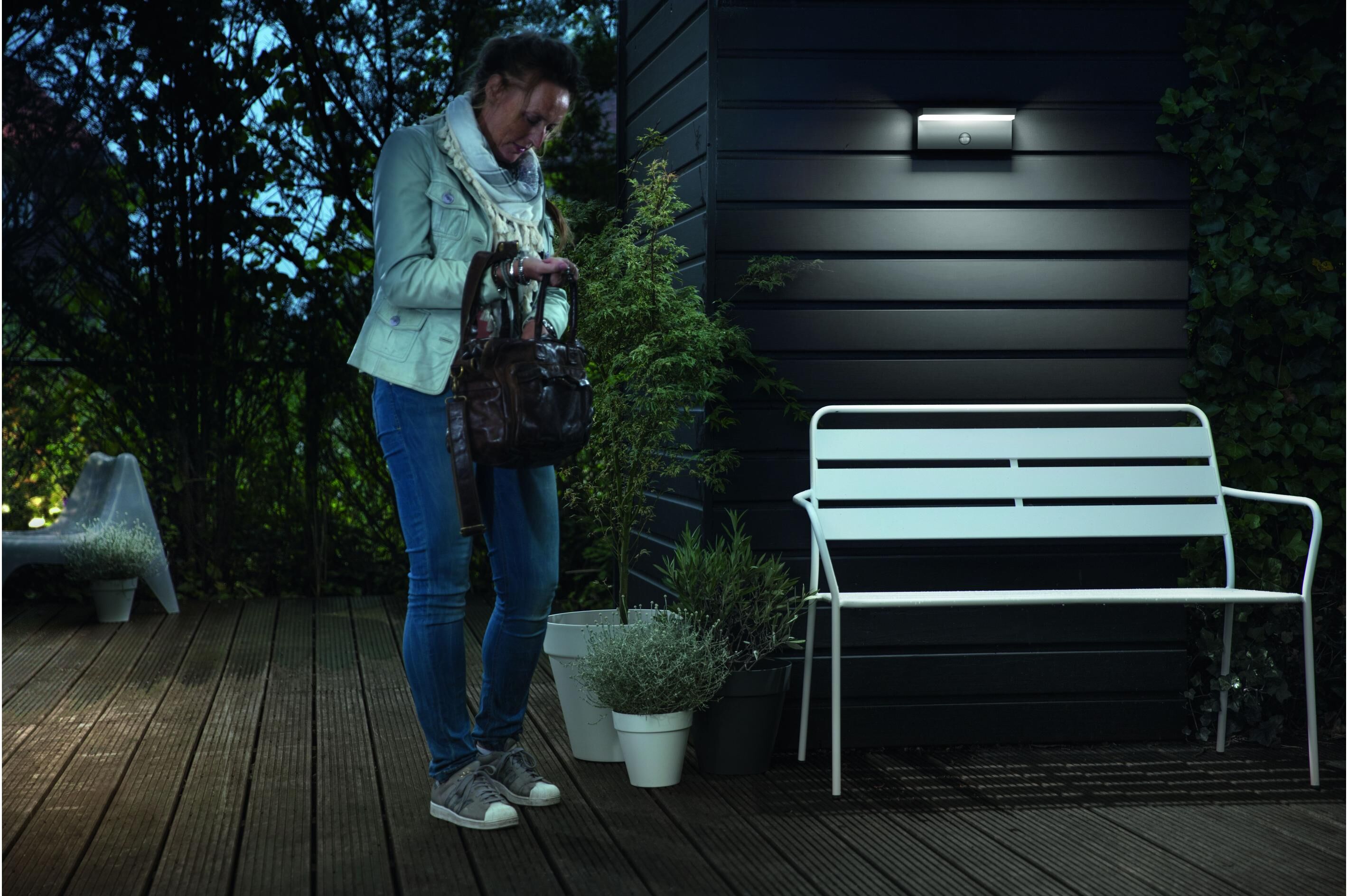 Aussen-Wandleuchte PHILIPS "myGarden Bustan 4000K mit Bewegungssensor", grau (anthrazit), Leuchten, Aussen-Wandleuchte anthrazit Einheitsgröße