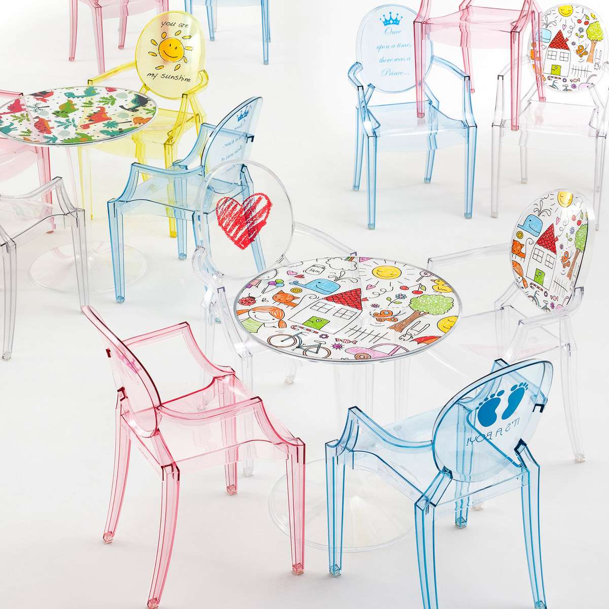 Kartell Tip Top Kids Tisch (glasklar transparent / Dekor Dinosaurier) glasklar transparent / Dekor Dinosaurier