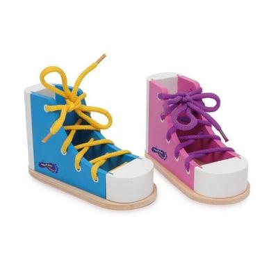Fädelschuhe Schleife binden