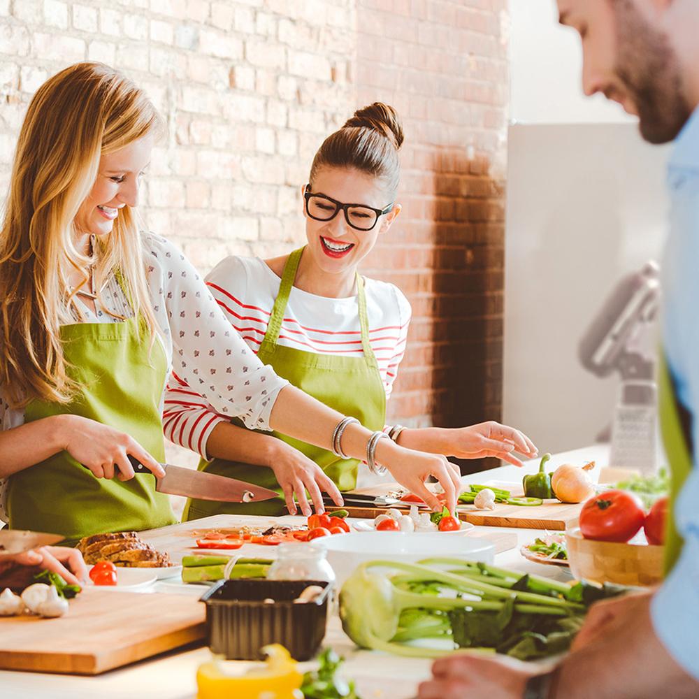 mydays Kochen mit Starkoch Christian Henze Kempten (Exklusiv Wild); Erlebnis verschenken oder selbst erleben; Gutschein für 1 Person(en)
