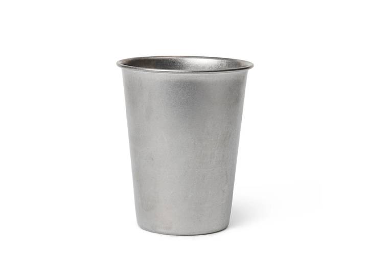 Ferm Living - Tumbled Becher, Edelstahl