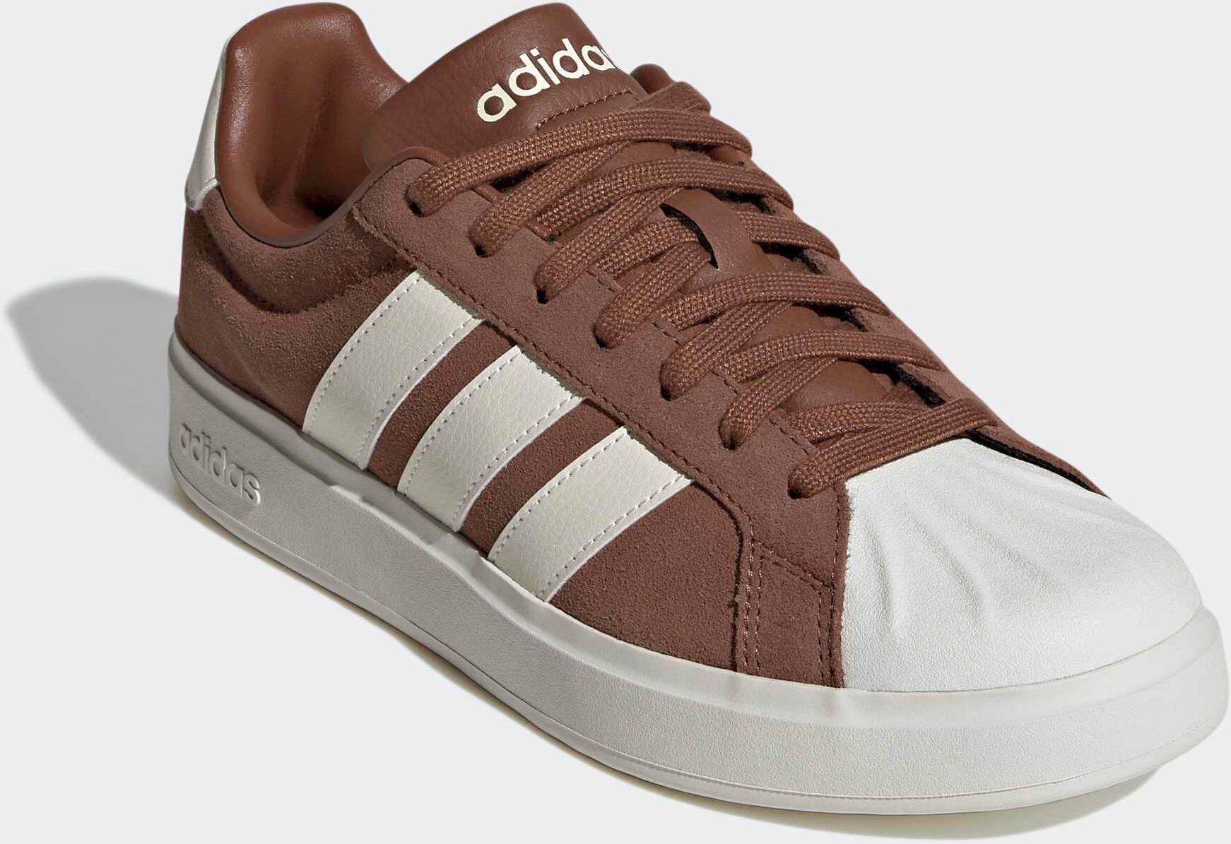 Sneaker ADIDAS SPORTSWEAR "STREETTALK", Damen, Gr. 38, braun (preloved braun, sanftes weiß, preloved braun), Leder, Schuhe Sneaker, inspiriert vom Design des adidas Superstar