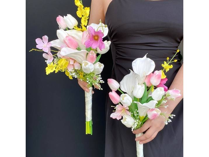 Peut être divisé en deux bouquets de fleurs artificielles deux-en-un, tulipes roses, lys calla, bouquets, certificats de mariage.