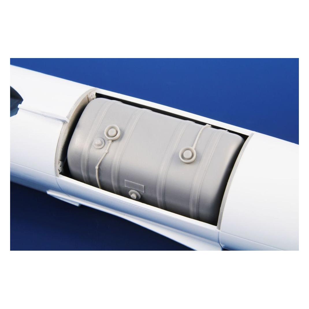 CMK Gloster Meteor F Mk.8/9 Main Fuel Tank (129-4420)