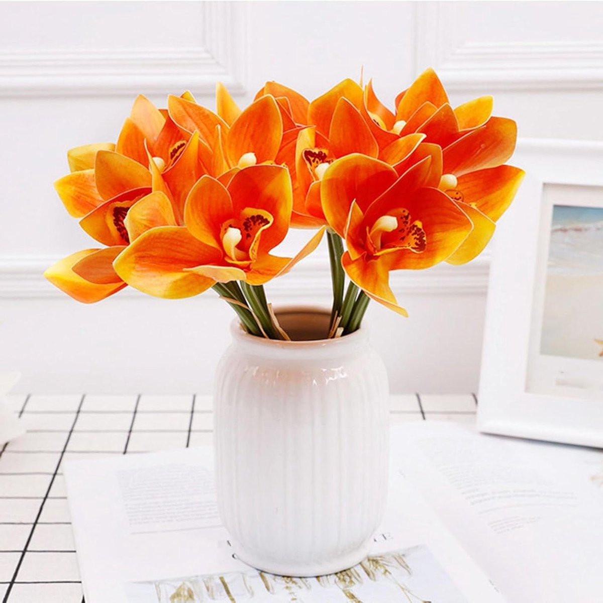 Kunst Orchidee Decoratie met 6 stelen in Oranje
