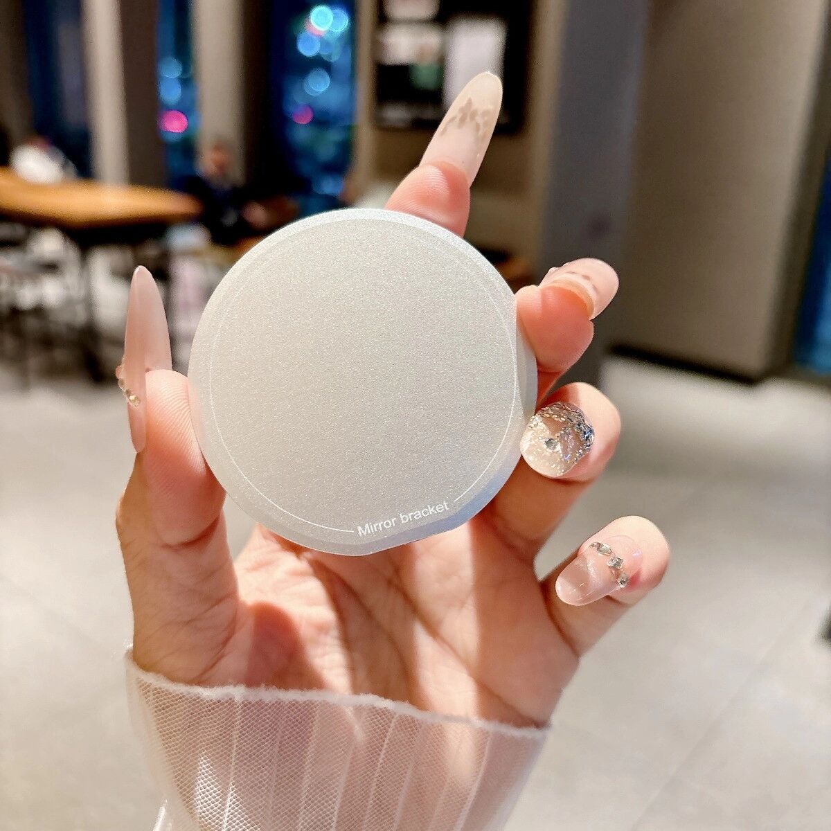 INF 360° magnetischer Schminkspiegel-Handyständer aus Aluminium mit Magnetring Silber