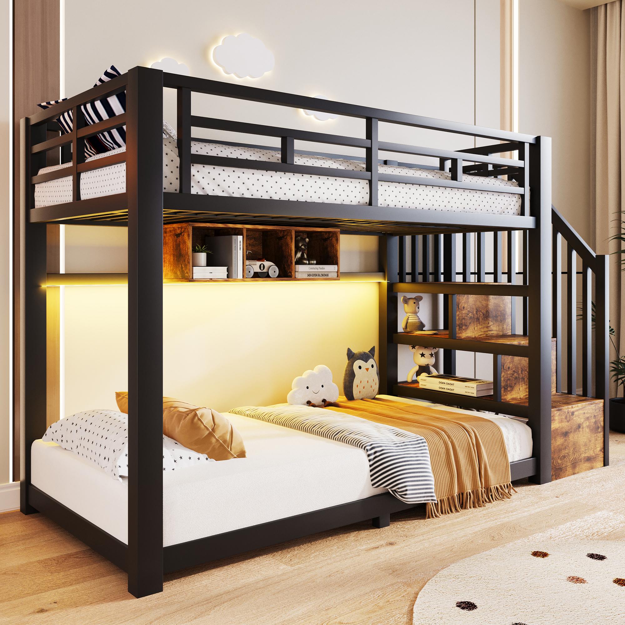 Flieks Etagenbett 90x200cm mit Treppe, Doppelstockbett mit Geländer und LED-Beleuchtung, Hochbett mit Staufächer, Schwarz, Metall + MDF