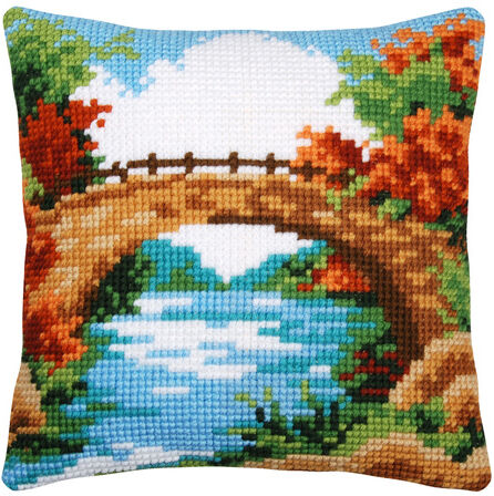 Kreuzstichkissen "Brücke am Fluss"