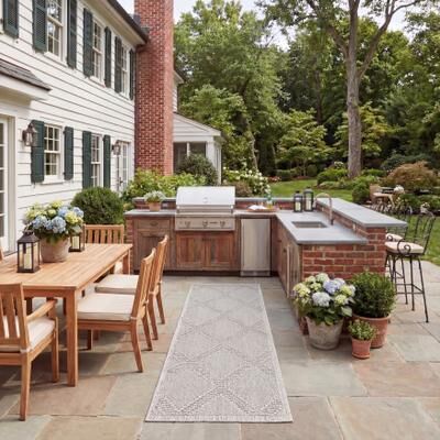 SAFAVIEH Global Hannakaisa Indoor/ Outdoor Trellis Rug