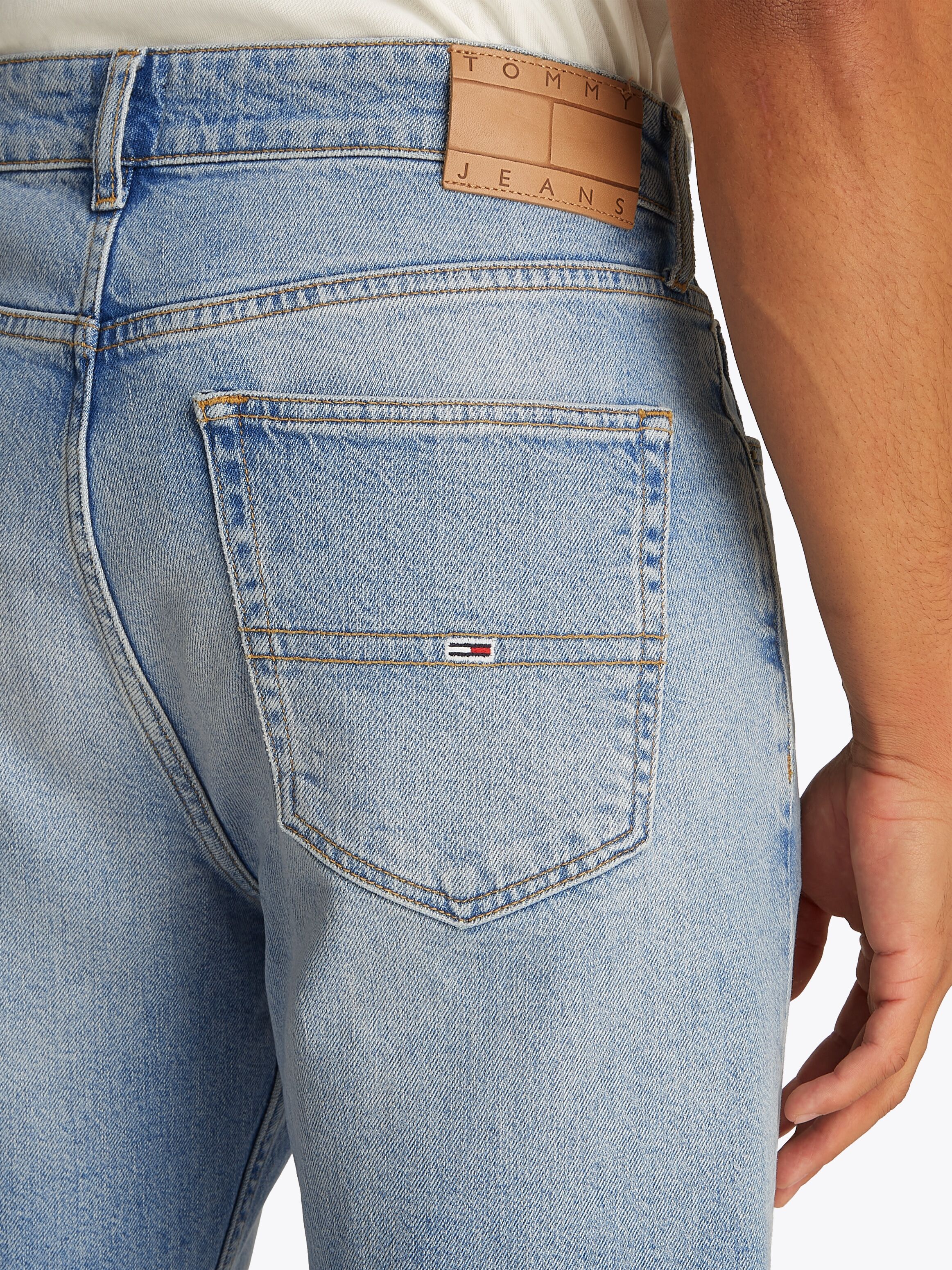 Tommy Jeans "Otis Regular Straight" Gerade geschnittene Jeans, regulärer Leibhöhe denim light 30, Länge 34