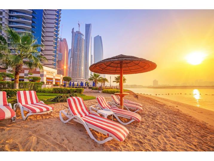 Fototapete PAPERMOON ABU DHABI-EMIRATES SKYLINE und STRAND , bunt, B:1,5m L:1,11m, Vlies, Tapeten, Fototapete