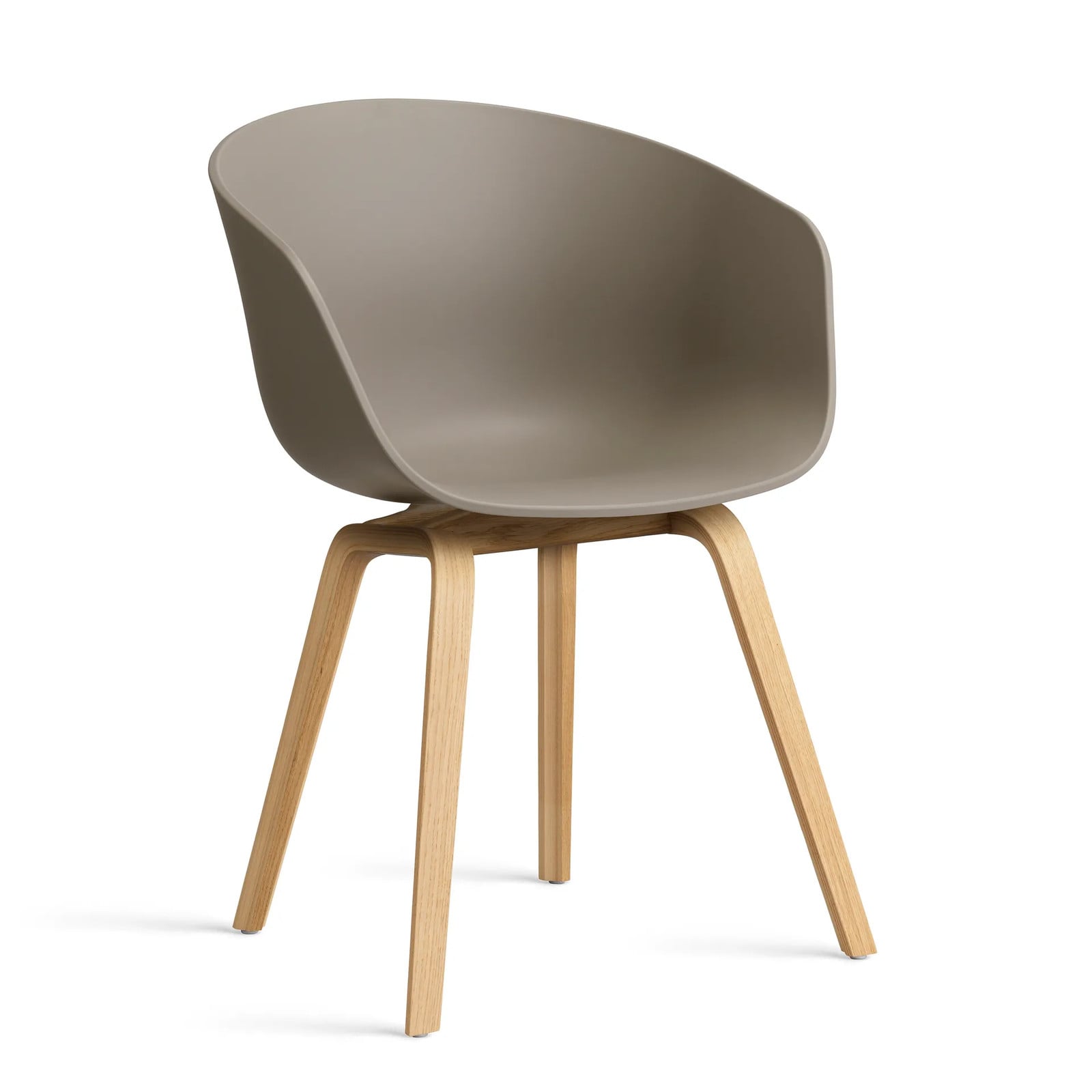 HAY About a Chair 22 2.0 stoel Khaki met gelakt eiken onderstel