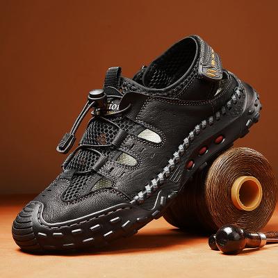 LightInthebox Men's Brown Outdoor Sandals Closed-Toe Hiking Sandals Breathable Cutout Comfort Walking Shoes for Travel, Camping, Summer Vacation, Outdoor Adventure and Casual Daily Wear