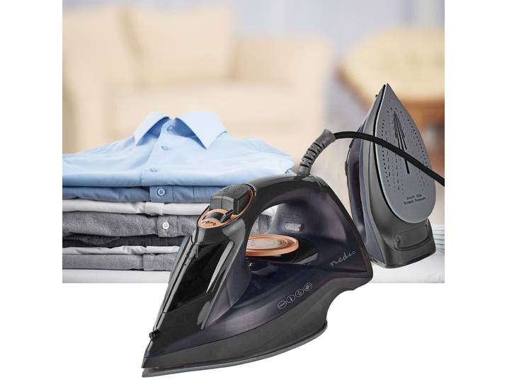 Dampfbügeleisen 2200 W, Kunststoff, Keramische Sohle, 260 ml Wassertank