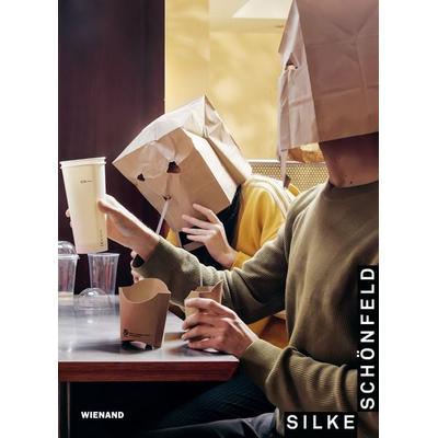 Young Artists - Silke Schönfeld, Taschenbuch von , Wienand, 978-3-86832-642-0