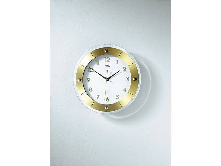 Hochwertige Wanduhr von AMS, aus facettiertem Mineralglas, Gold