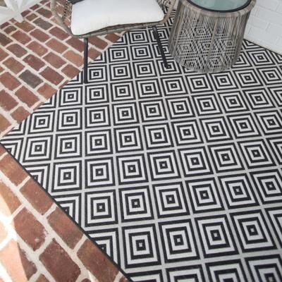 Balta Rugs Amador Geometric Indoor/Outdoor Area Rug