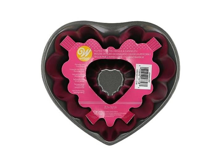 Wilton Heart Fluted Tube Pan Bakvorm, 20 cm