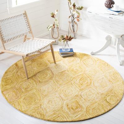 SAFAVIEH Handmade Ikat Madyson Wool Rug
