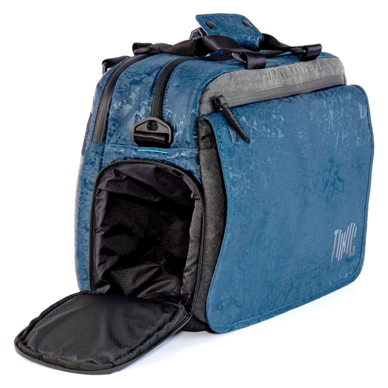 3 Legged Thing Toxic Wraith Camera Messenger L Water Resistant "Frog" Pocket Sapphire (D229341)