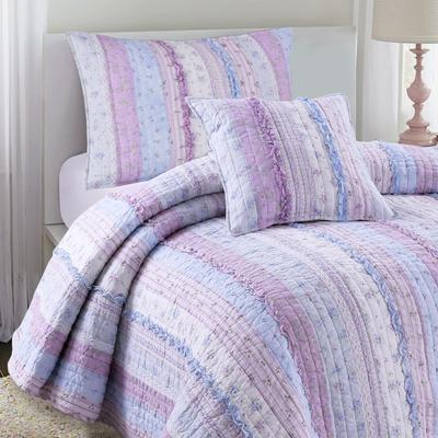 Porch & Den Gwinnett Chic Lace Quilt Bedding Set