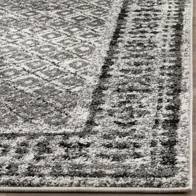 SAFAVIEH Adirondack Royce Distressed Rug