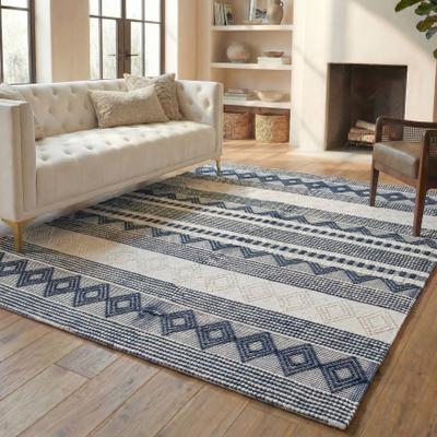 SAFAVIEH Handmade Natura Annedorte Wool Rug
