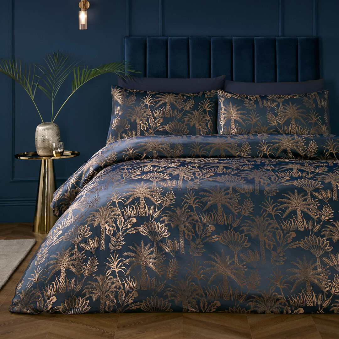 Soiree Plaid Duvet Cover Set with Pillowcases Navy King Duvet Cover + 2 Standard Pillowcases