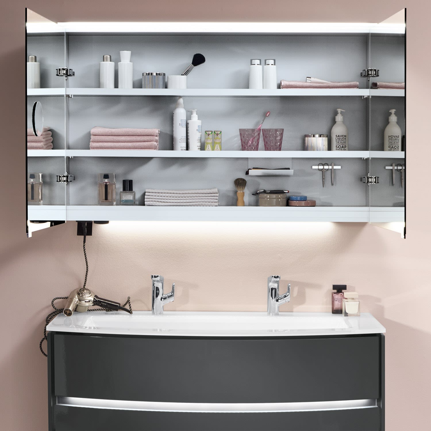 Sanipa Reflection Aluminium-Spiegelschrank ANNY 120 mit LED-Lichtsegel, mit Lichtsteuerung, Badmöbel, AU3569Z,