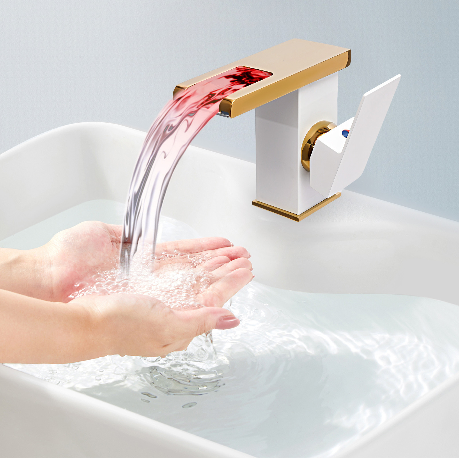 Easybuy LED Waterval Mengkraan voor Badkamer en Keuken - Modern Design - Wit en Goud