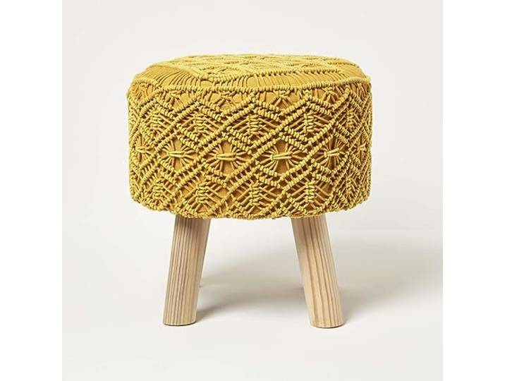 Homescapes Willow Makramee-Hocker Boho Style goldgelb 41x43 cm, Stoff-Hocker rund, gelber Hocker mit Holzbeinen