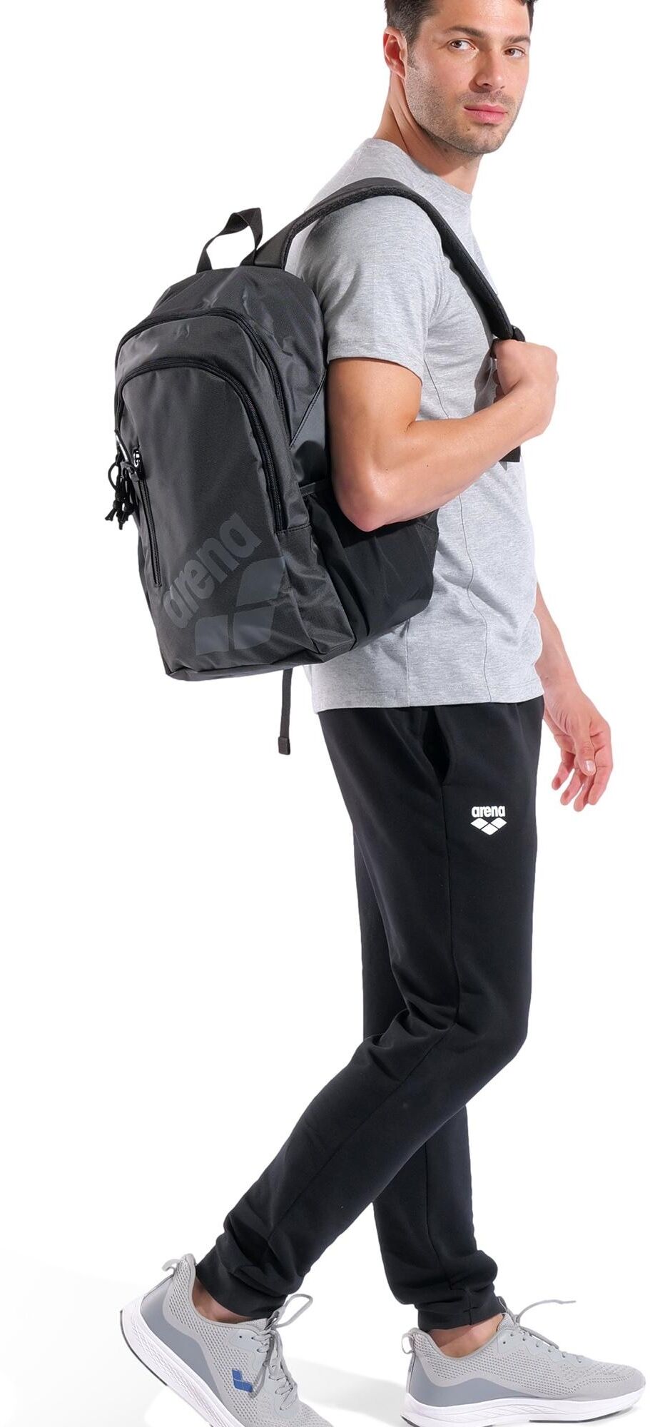 Arena Mochila para deporte y natación All Set 30L . Negro