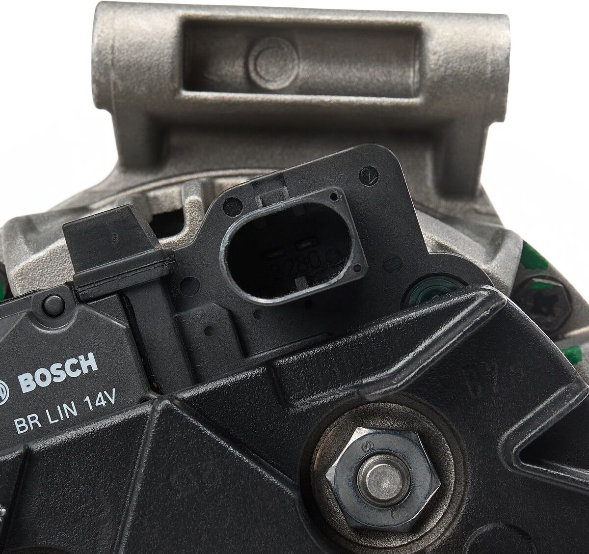 Bosch 0 986 047 840 Alternator