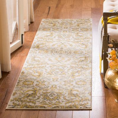 SAFAVIEH Evoke Sylvia Vintage Damask Rug