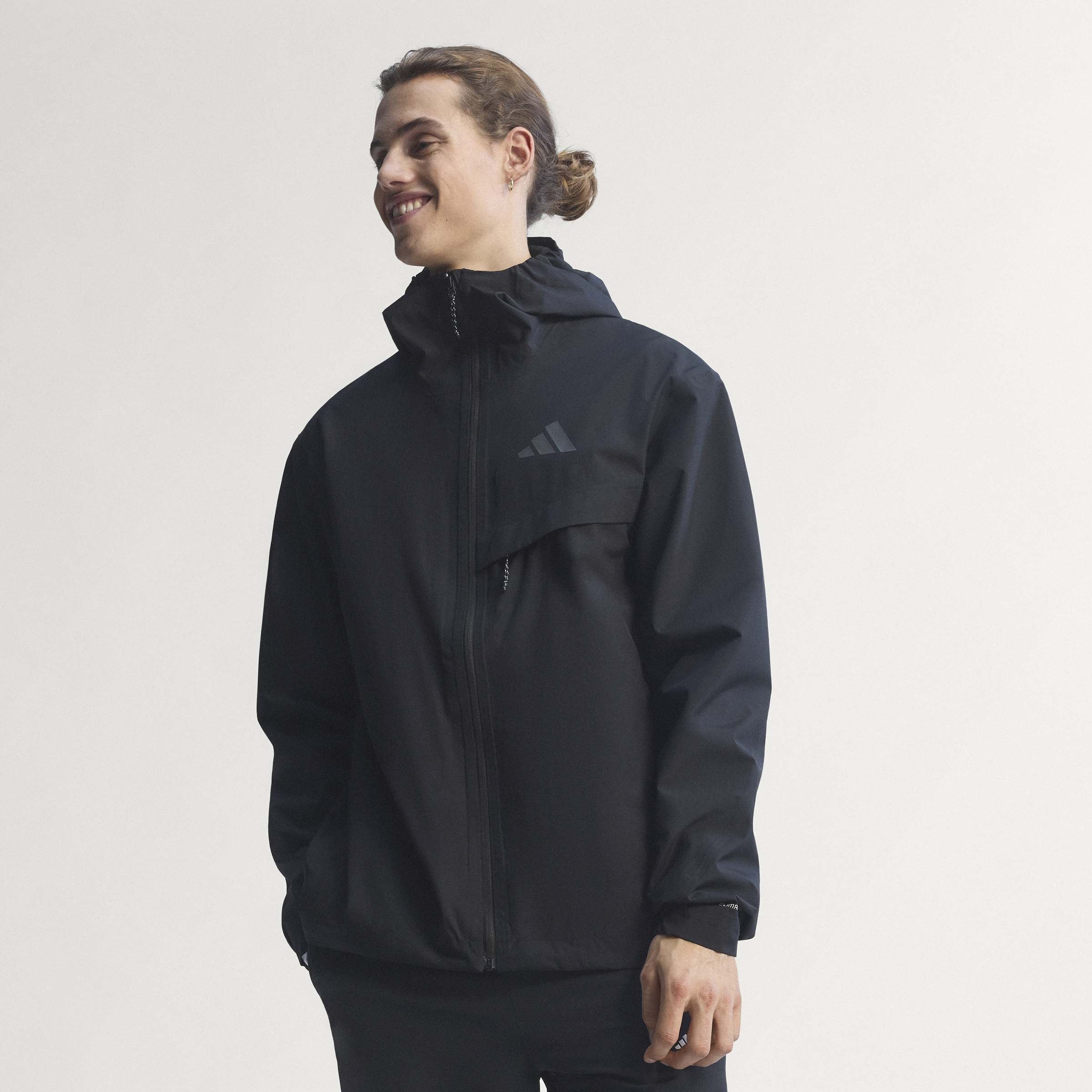 Outdoorjacke ADIDAS TERREX "MULTI 2 LAYER CLIMAPROOF", Herren, Gr. S, schwarz, Obermaterial: 100% Polyester, Jacken Outdoorjacke schwarz S