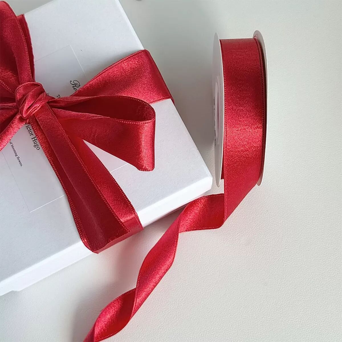 INF Ruban de Satin de Soie Double Face - Ruban Premium pour Artisanat & Emballage Cadeaux Rouge 2,5 cm