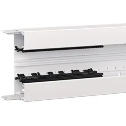 HAGER Geräteeinbaukanal Kunststoff 170x68mm BRN6517019016 ver-weiß RAL9016 unbeh