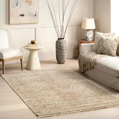Nuloom Rosia Traditional Persian Tasseled Area Rug