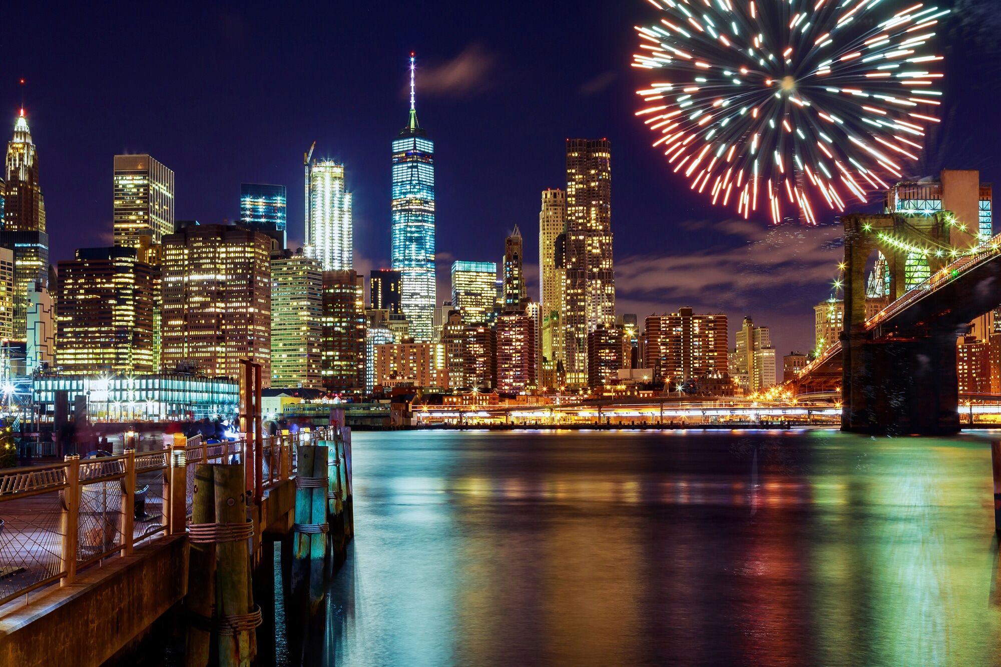Fototapete PAPERMOON "MANHATTAN-NEW YORK BROOKLYN BRIDGE FEUERWERK SKYLINE", bunt, B:4m L:2,6m, Vlies, Tapeten, Fototapete bunt B/L: 4m x 2,6m, Bahnen: 8 Stk.