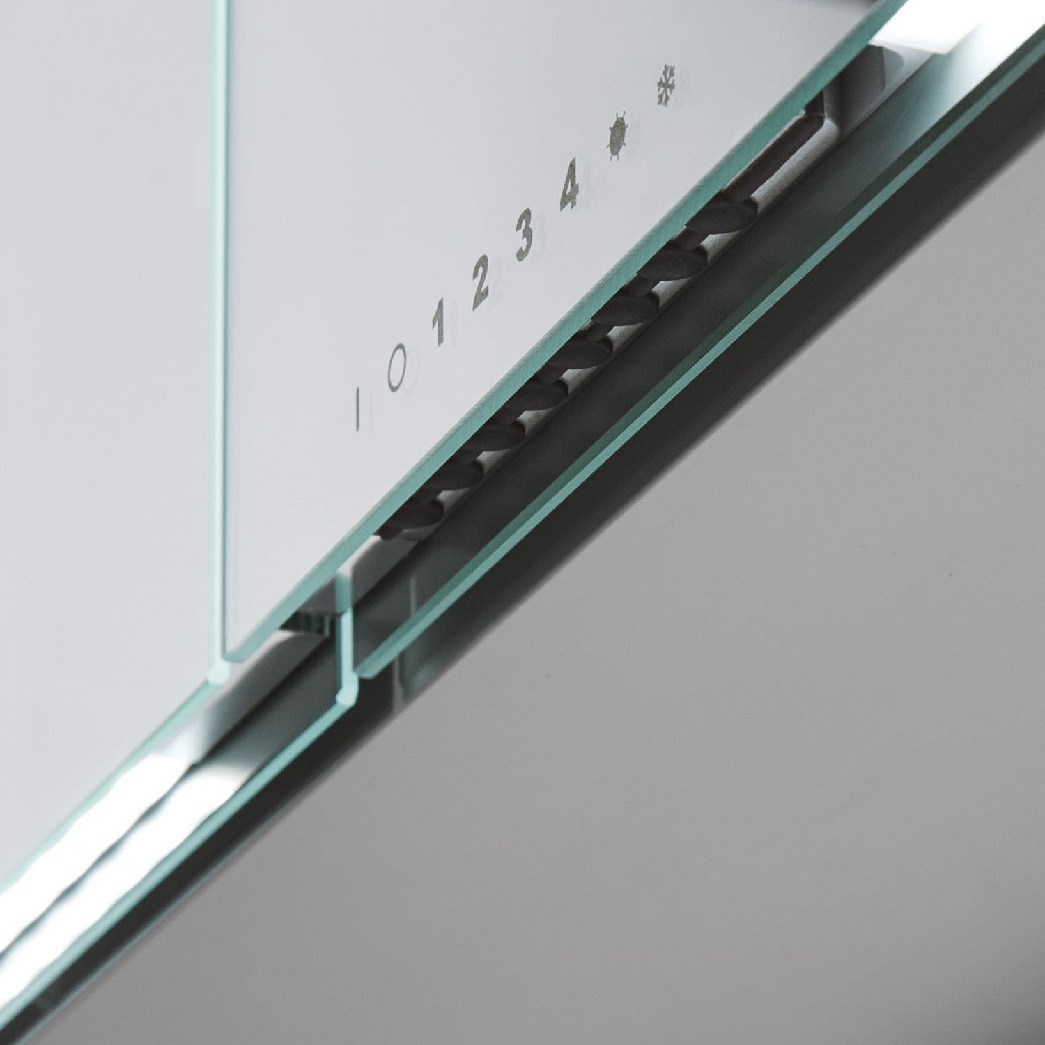 Sanipa Reflection Aluminium-Spiegelschrank ALEX 80 mit LED-Beleuchtung, mit Lichtsteuerung, Badmöbel, AU4126L,