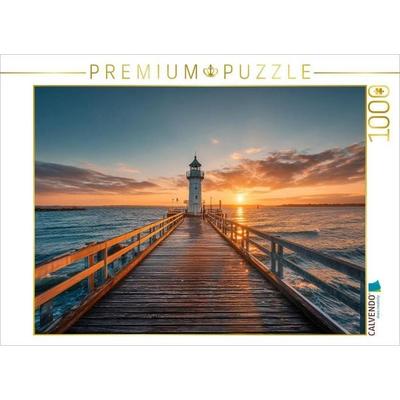 CALVENDO Puzzle Abends fließt die Sonne ins Meer und der Leuchtturm bewahrt das letzte Licht des Tages | 1000 Teile Lege-Größe 64x48cm Foto-Puzzle für
