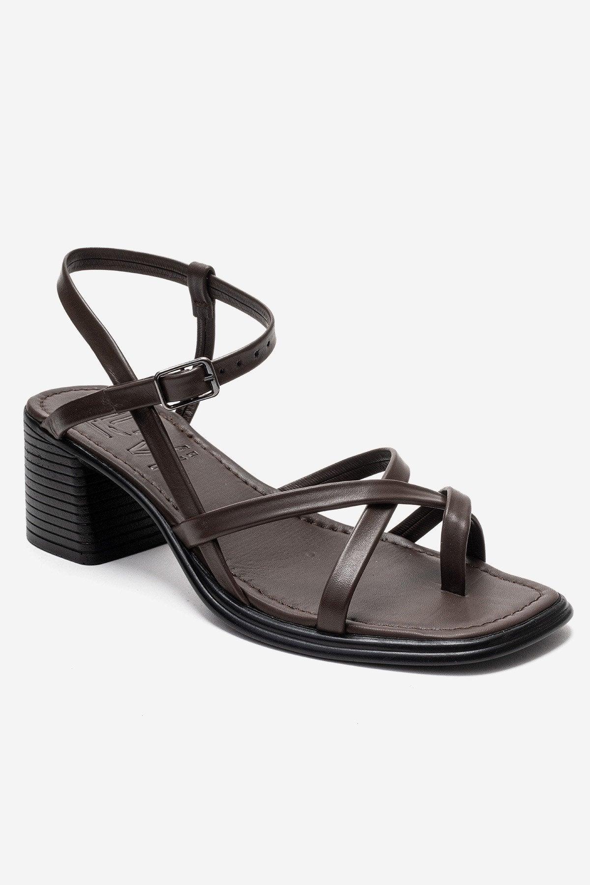 Lavish Leder Blockabsatz Sandale (Damen)