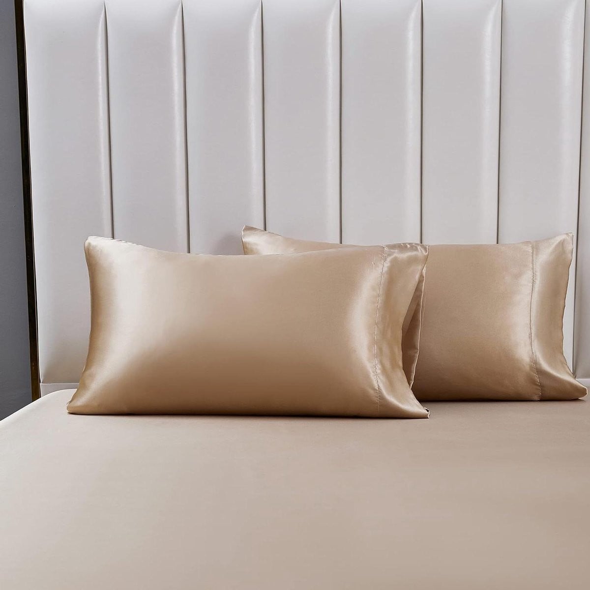 Set van 2 Satijnen Kussenslopen - Zijde textuur - Taupe