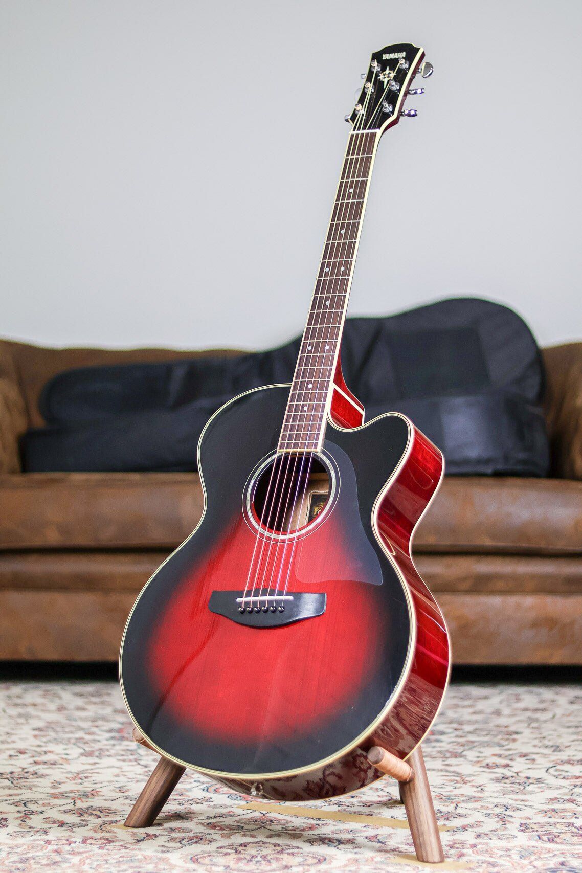 Yamaha CPX 700 II   Dusk Sun Red   Dusk Sun Red - Refurbished