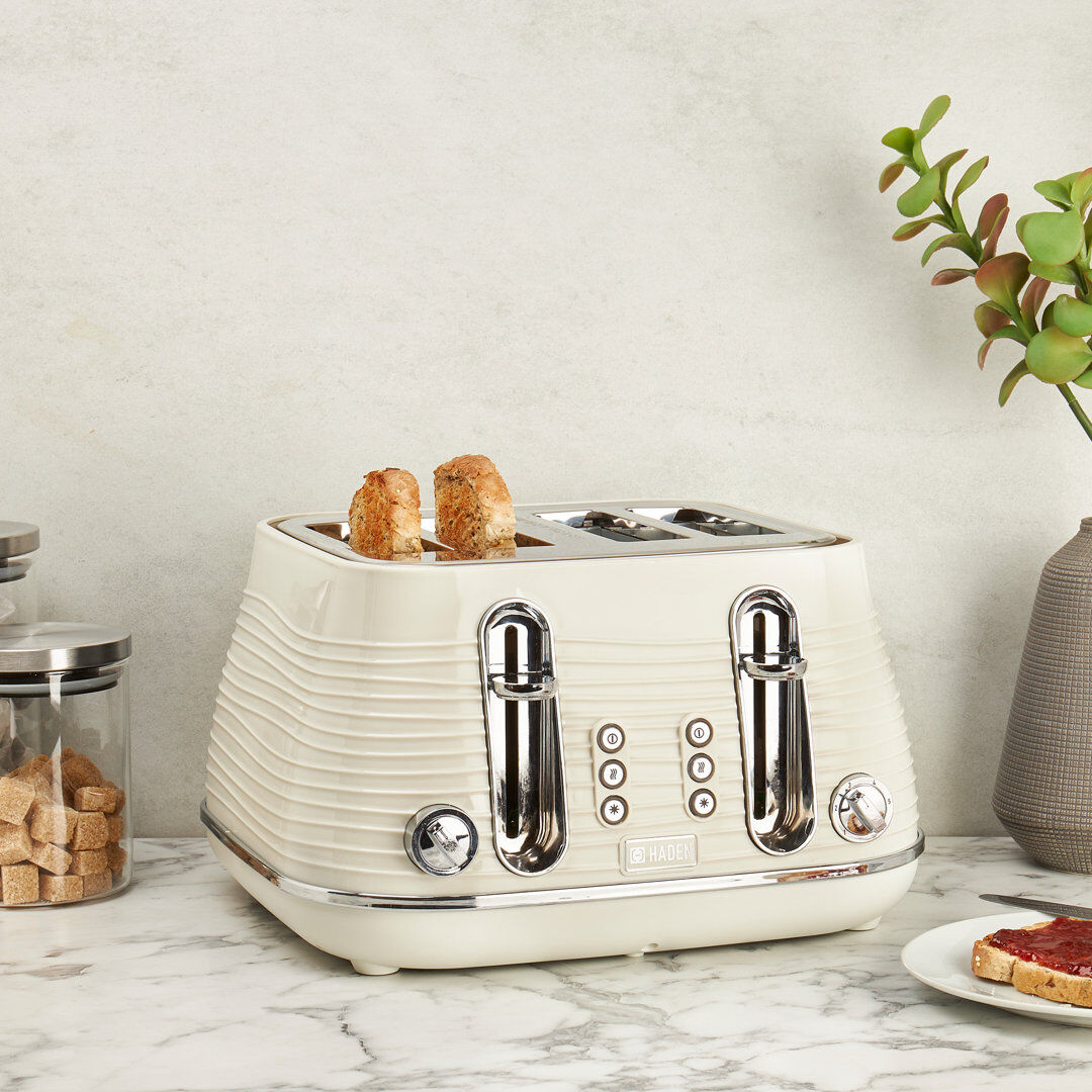 HADEN Devon 4 Slice Toaster Cream 4 - Slice